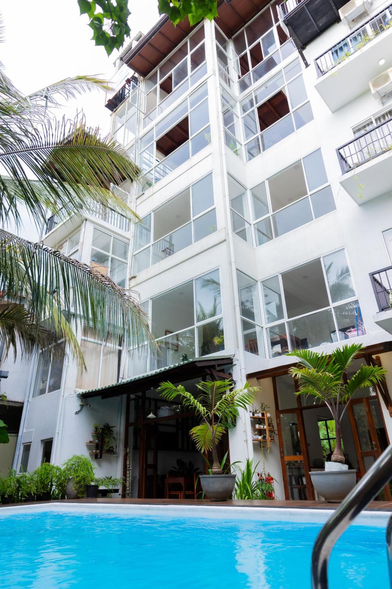 Sea Cloud Hotell Unawatuna Exteriör bild